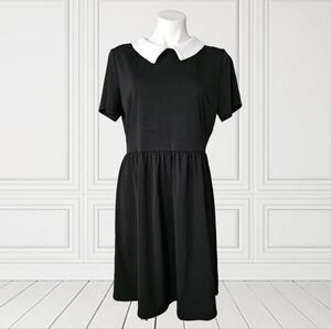 Black Dress with White Collar XL